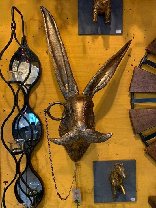 BowLift | Unique animal head wall decoration for home