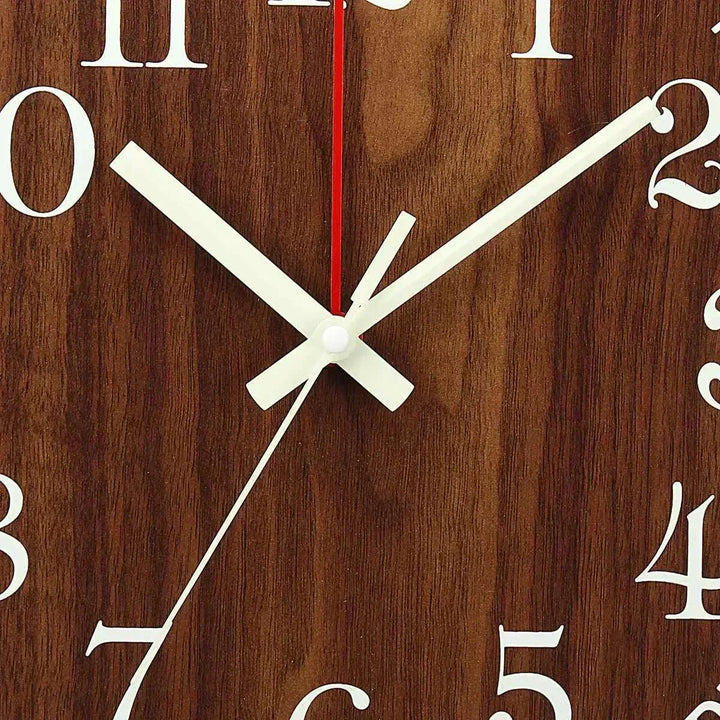 Glowtic Illuminating Wall Clock | Wood Design | Silent | Night Light | Nordic Style | Gift Idea