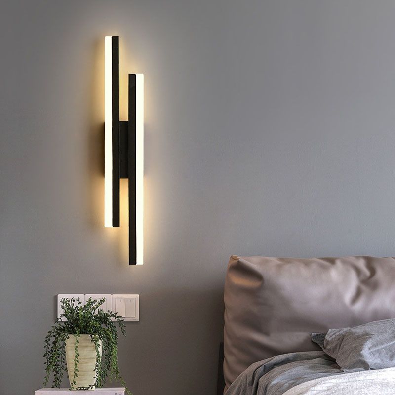Alana Modern LED Wall Light - Elegant Black/Gold Wall Lighting for Living Room and Bedroom