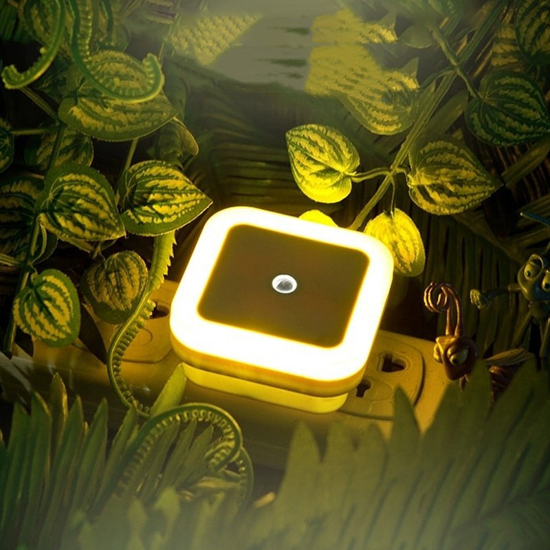 Light-Activated Sensor LED Night Light |
