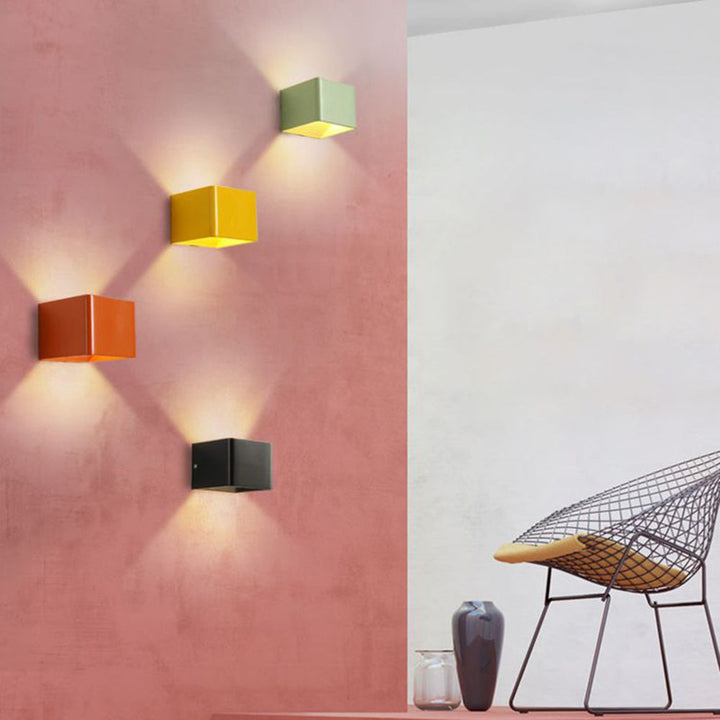 OrrSquare – Modern square wall lamp for stylish lighting