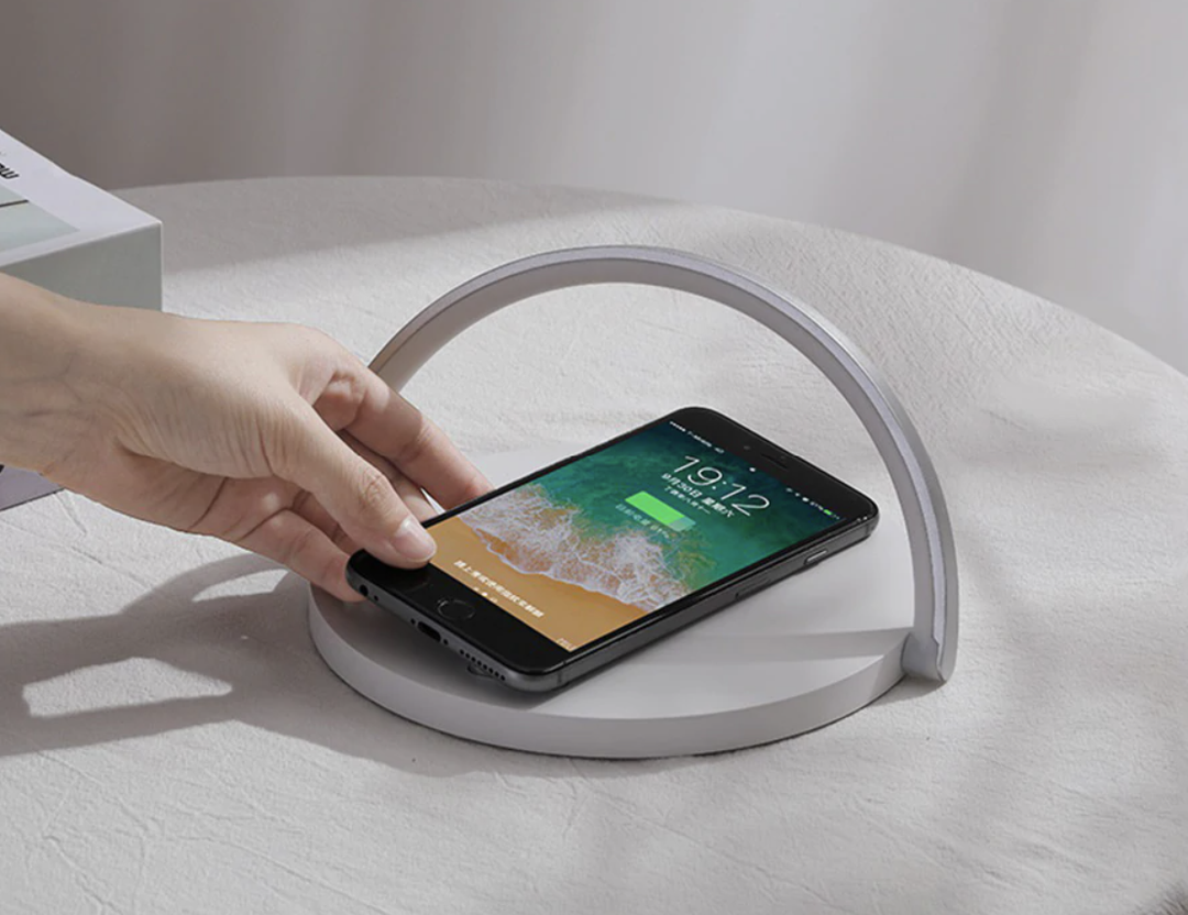 Bowlight Design 3-in-1 Night Light – Wireless Charger &amp; Lamp