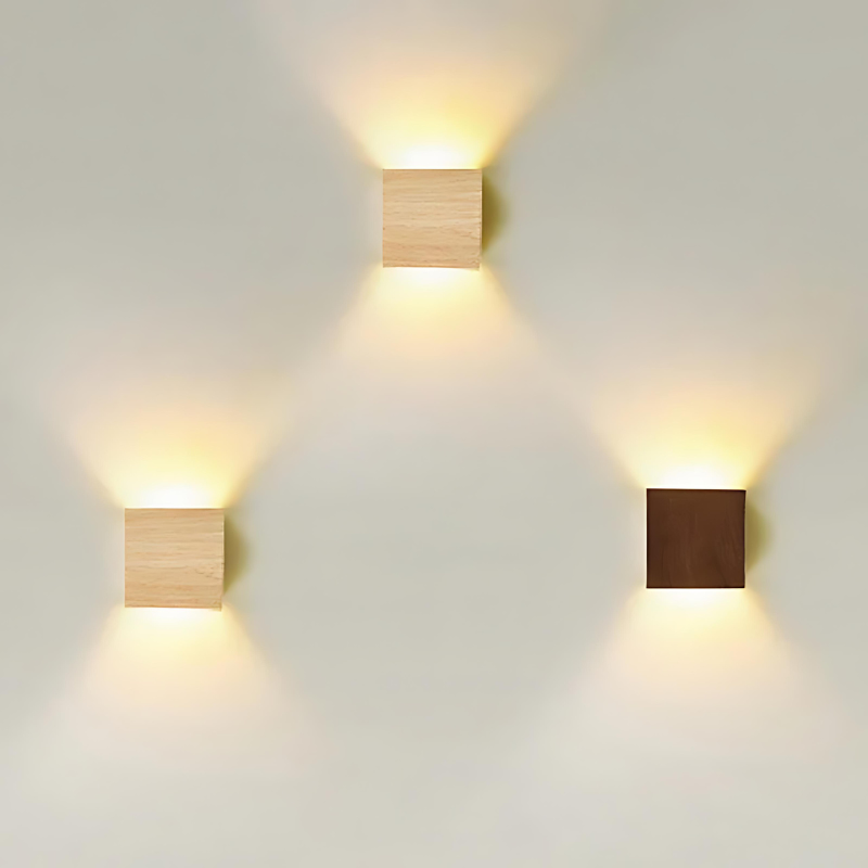 NordiLume | Scandinavian square wooden wall lamp