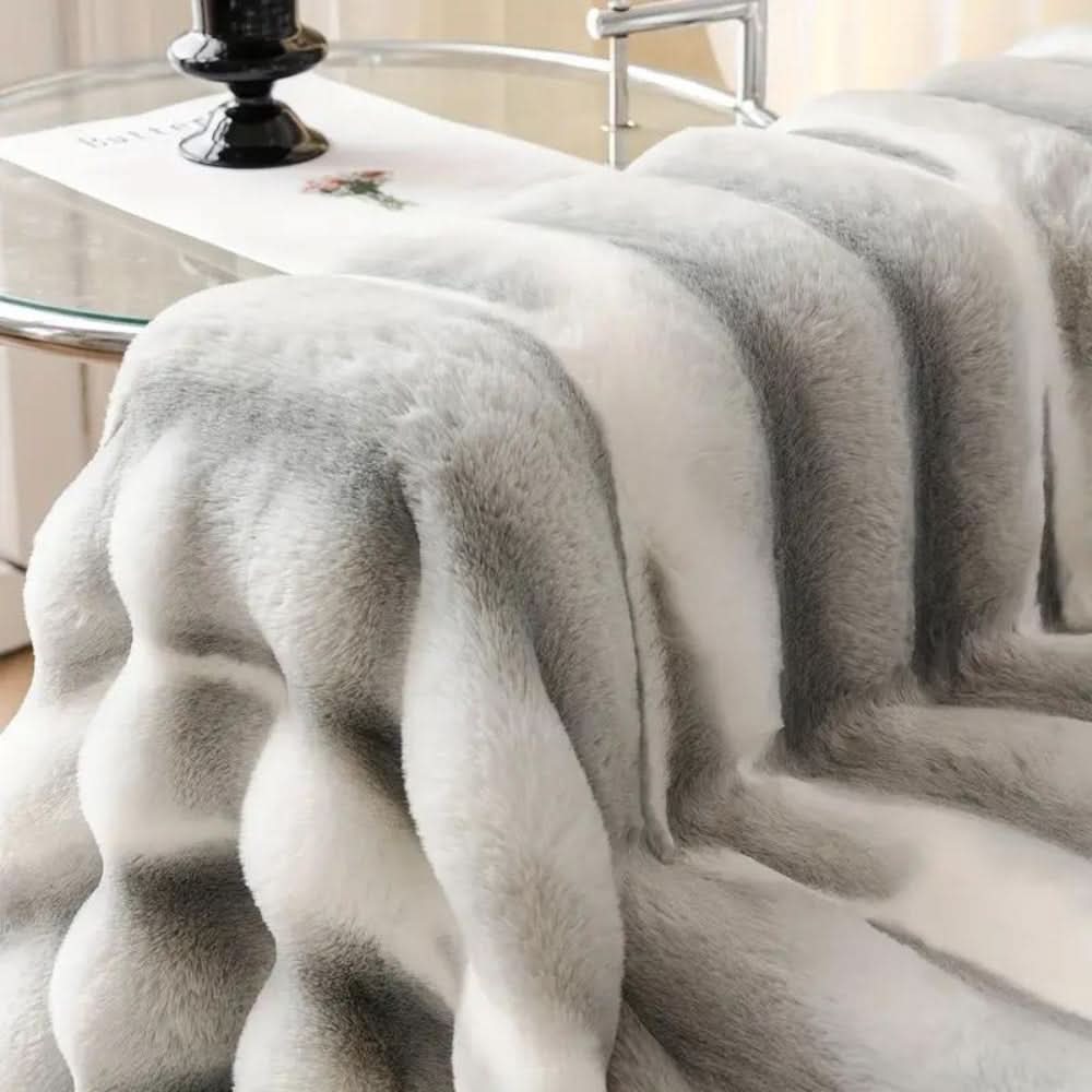 FleeceElegance - Thick and cloud-like sofa cover