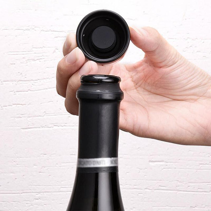 BowLift | Reusable leak-proof silicone sealing cap for champagne and wine bottles