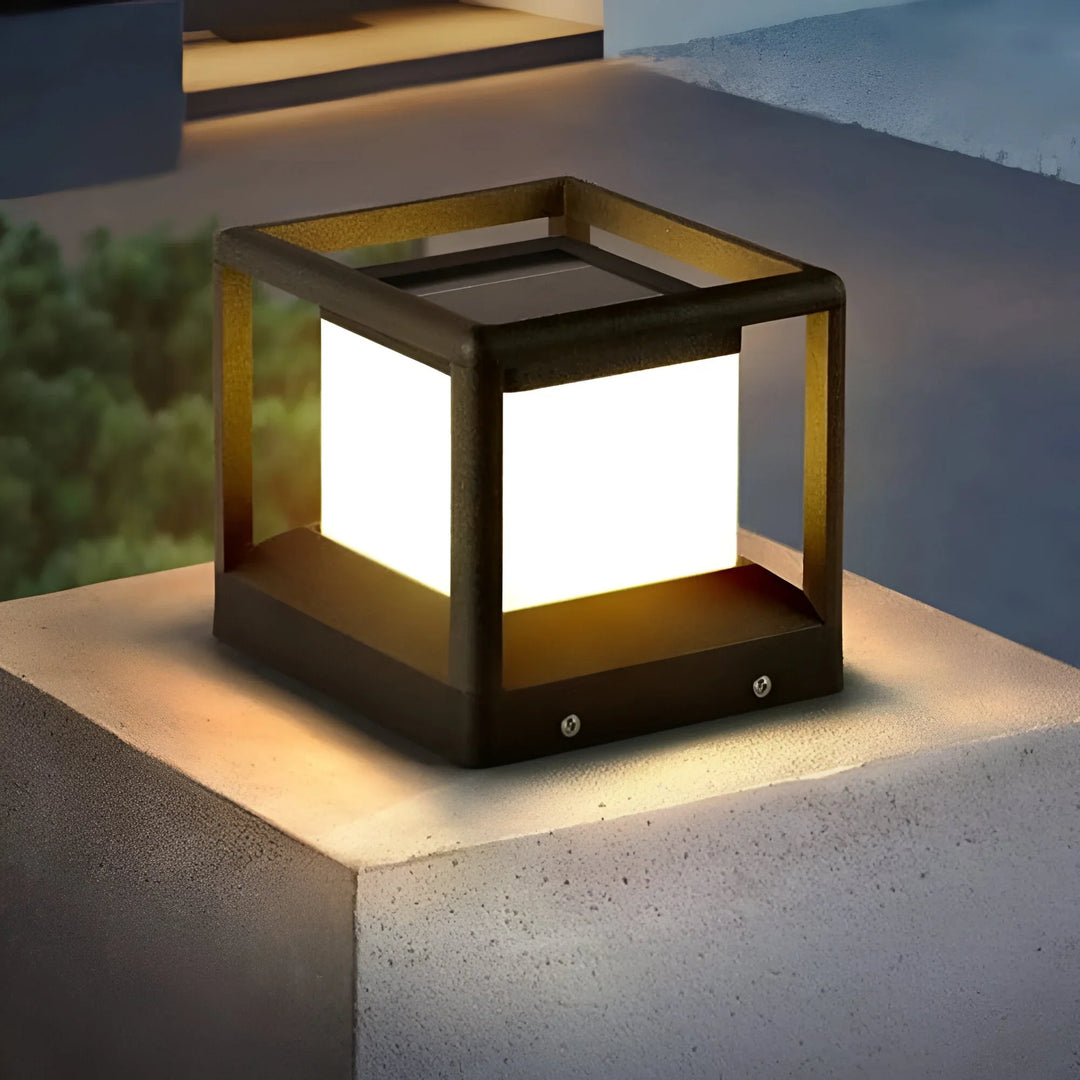 TerraGlow – Solar Patio &amp; Garden Light