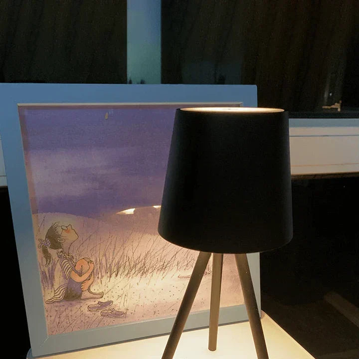 Nordic tripod table lamp - Stylish wireless LED night light