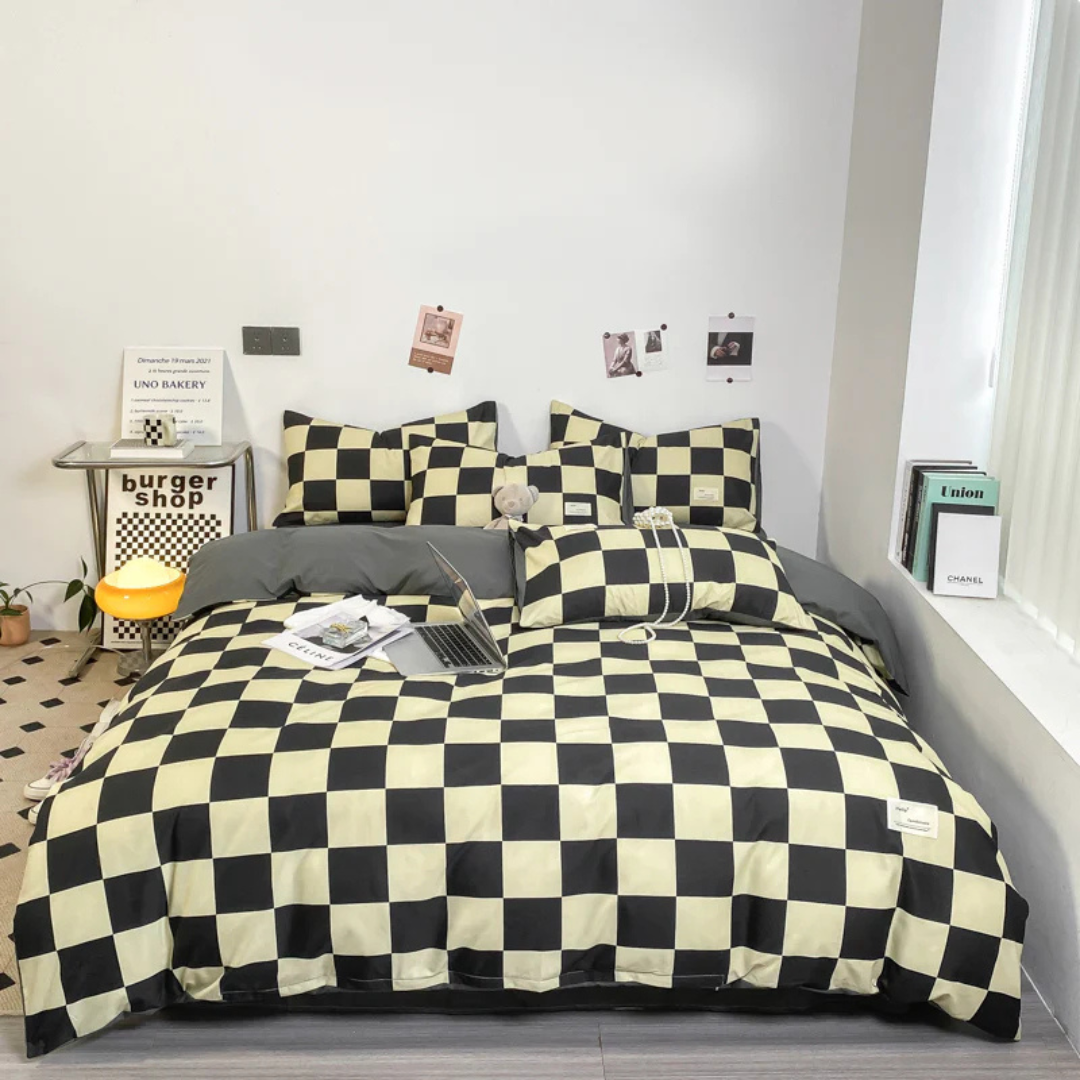 Luxury Duvet Cover with Checkered Pattern
