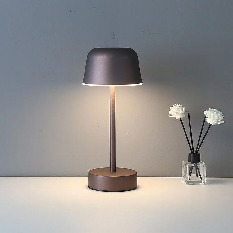 PRISMA PULSE FLARE – Dynamic LED Table Lamp