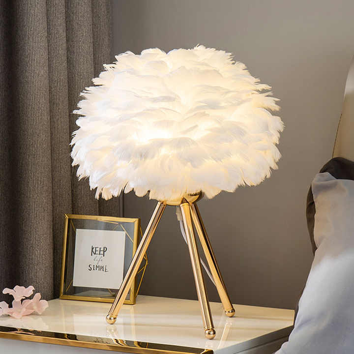 Table Lamp - FeatherLux - Dimmable Light - Elegant Feather Design