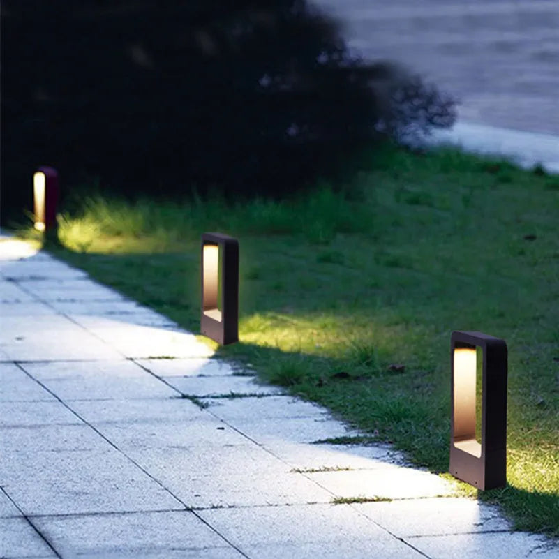 AluGlanz – Modern Aluminum Floor Lamp