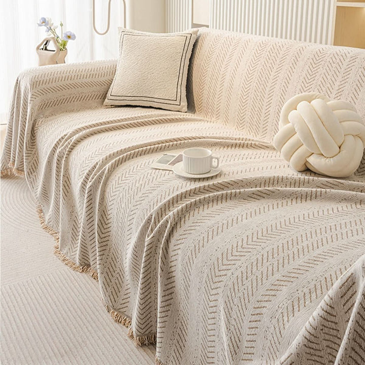 Scratch-resistant &amp; washable sofa cover made of chenille