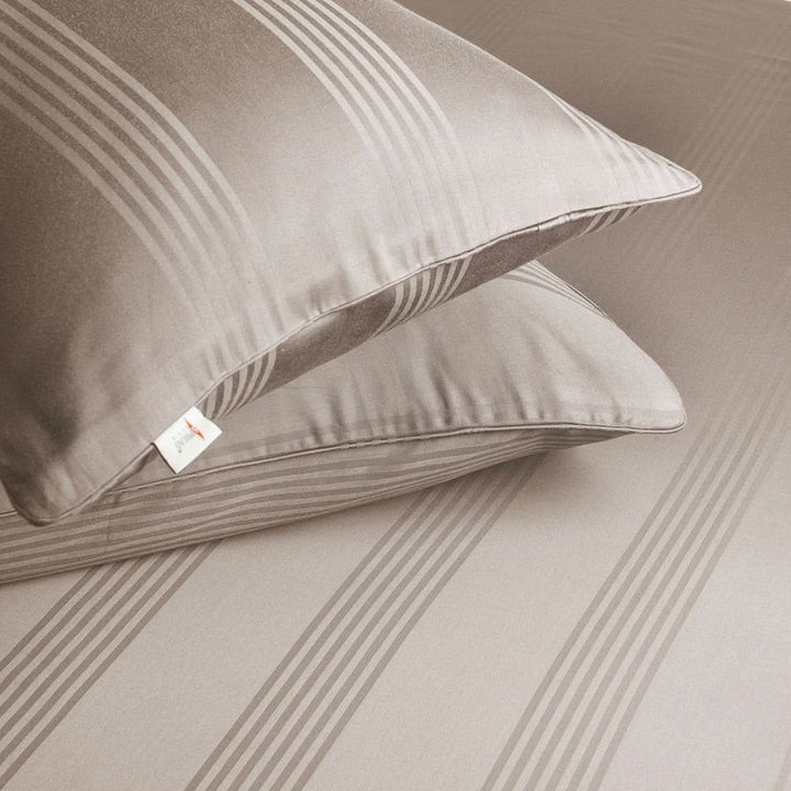 Nordéa PureCotton Pillowcases | 100% Cotton | Soft, Breathable &amp; Durable | Timeless Elegance for Restful Sleep