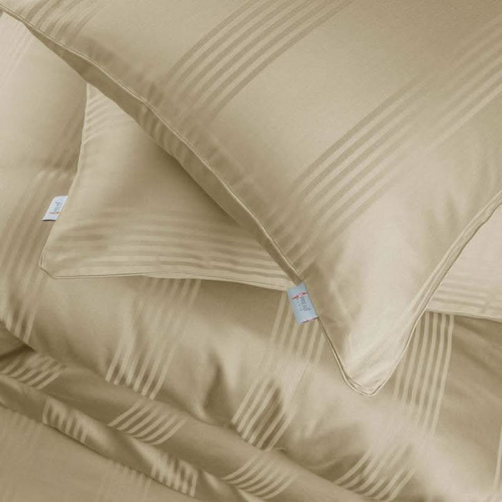 Nordéa PureCotton Pillowcases | 100% Cotton | Soft, Breathable &amp; Durable | Timeless Elegance for Restful Sleep