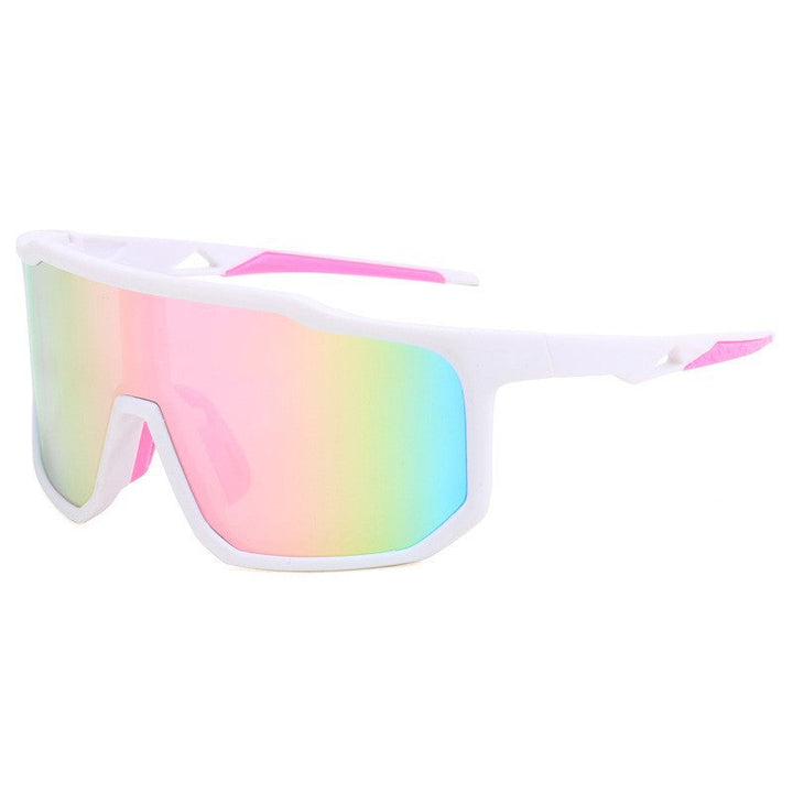 Ladies sporty racing sunglasses with wide field of view and modern mirrored lenses