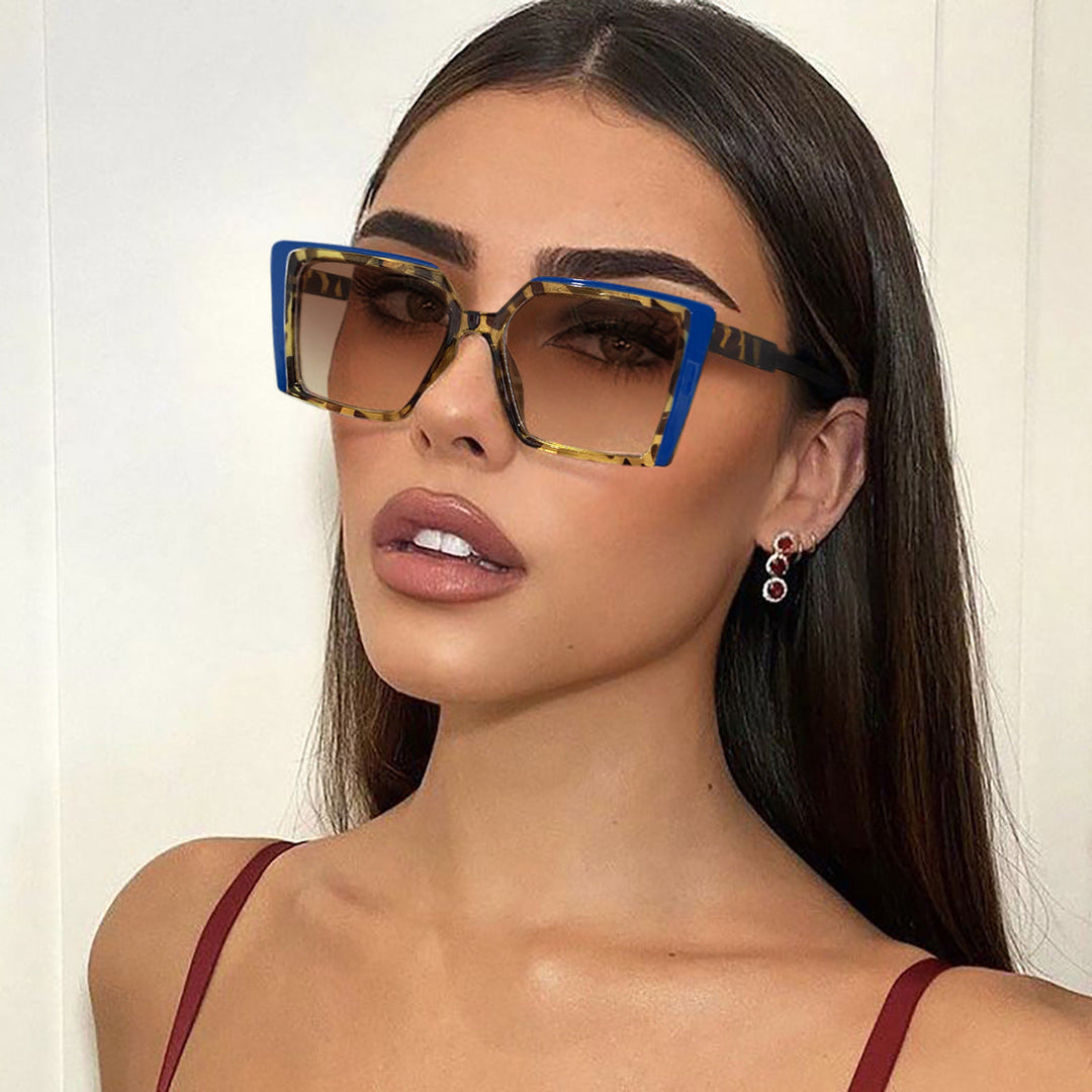 Women elegant square sunglasses with mirrored lenses