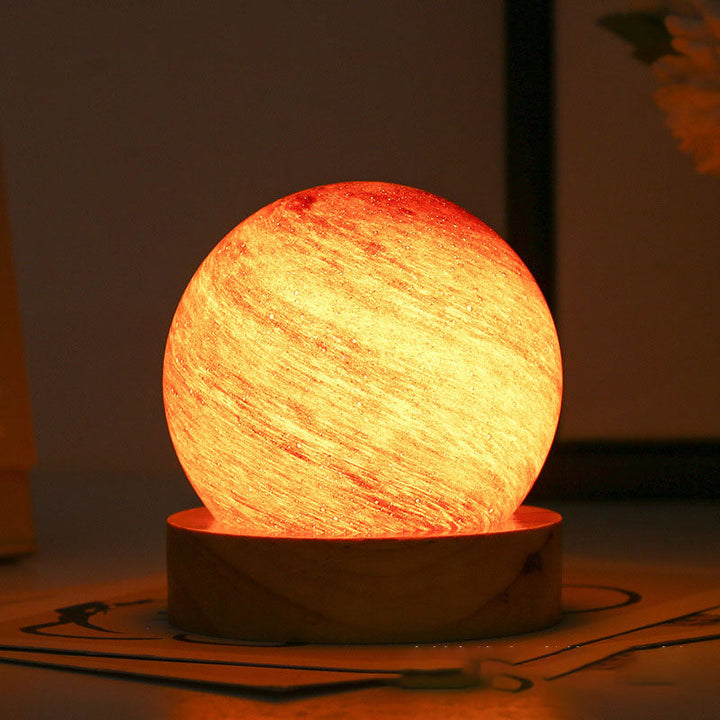 Enchanting Planet Lamp – A Universe of colours and Dreams