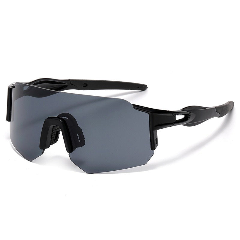 Unisex nan Wraparound sports sunglasses with mirrored one-piece visor and flexible plastic temple