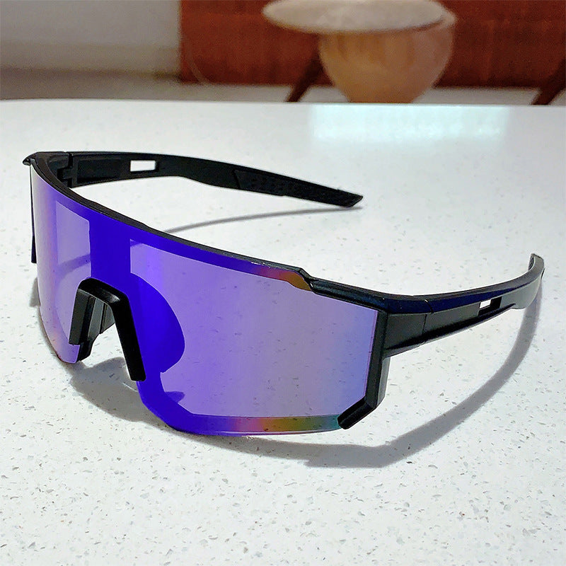 Unisex nan sporty shield sunglasses with continuous mirror lens and adjustable nose bridge