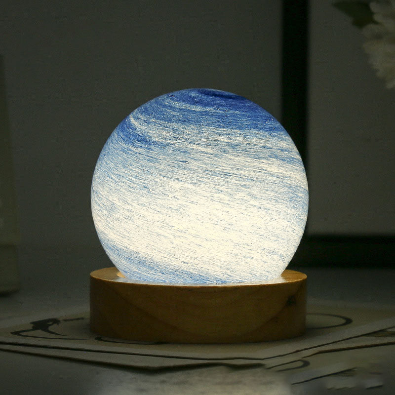Enchanting Planet Lamp – A Universe of colours and Dreams