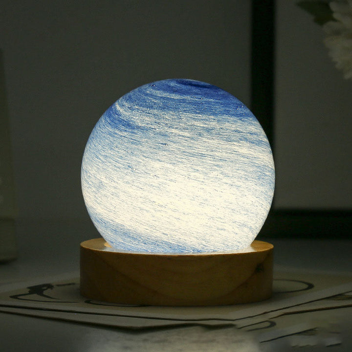Enchanting Planet Lamp – A Universe of colours and Dreams