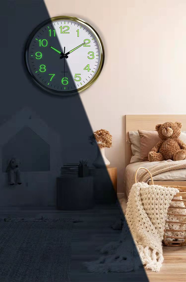 BowLift | Illuminating Classroom Silent Wall Clock 30 cm