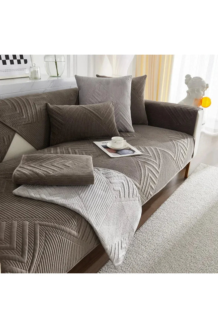 Soft Quilted Sofa Cover |