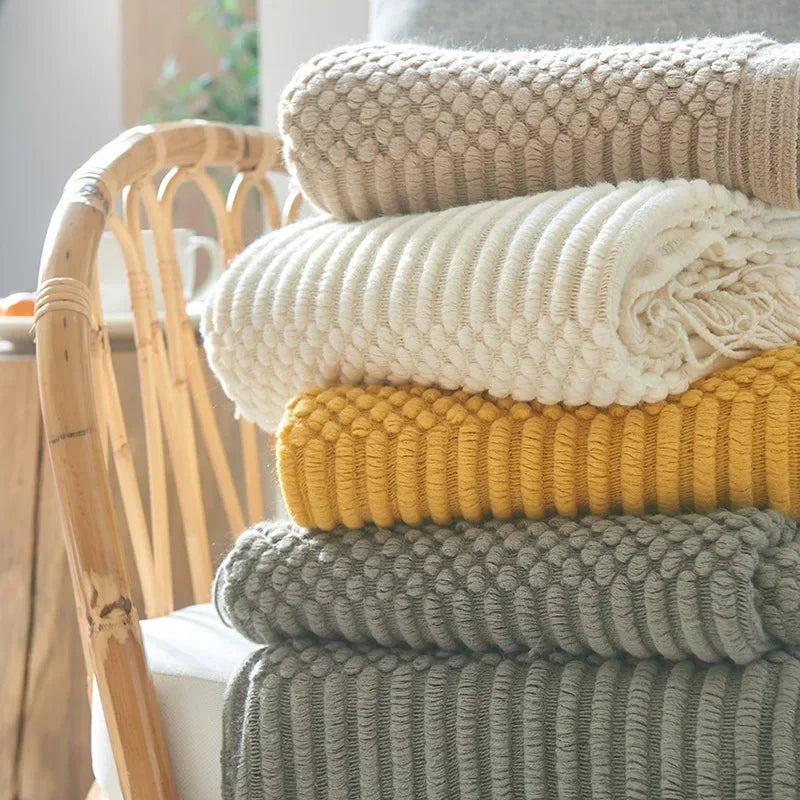 BowLift | Nordic Style Dick Knitted Blanket