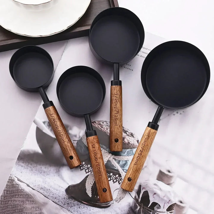 BowLift | Lyra Measuring Cups &amp; Spoon Set