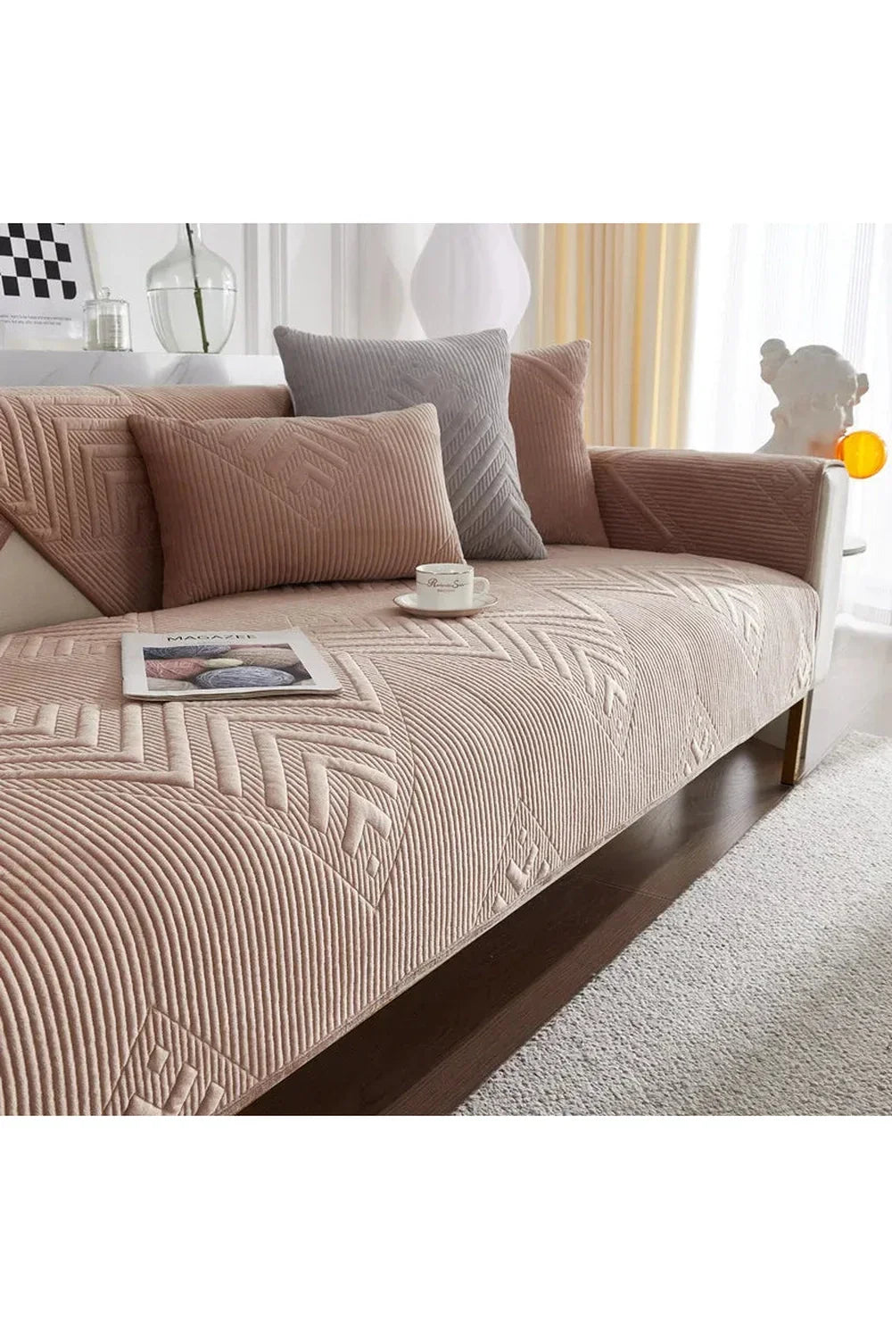 Soft Quilted Sofa Cover |
