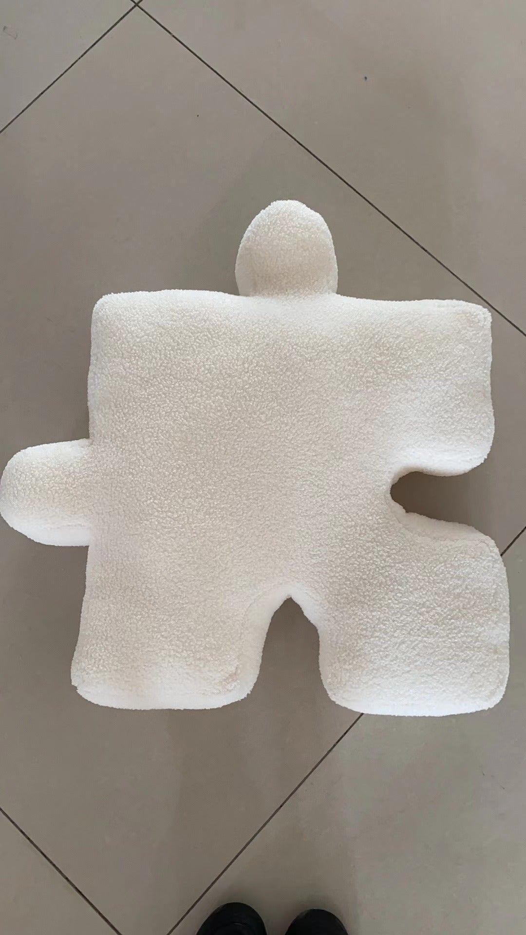 BowLift | Puzzle Block Pillow