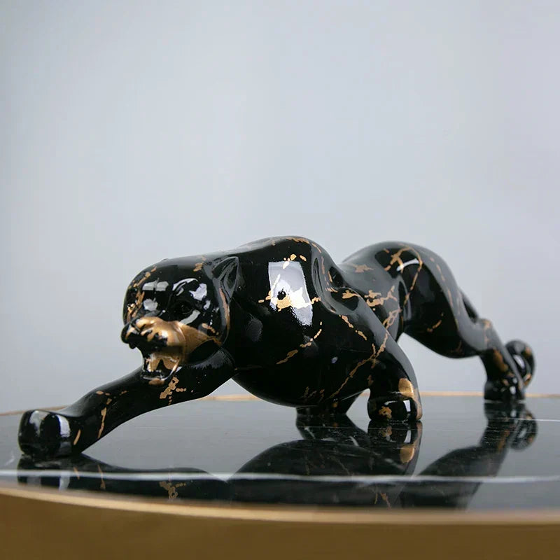 BowLift | Elegant Jaguar Stone Sculptor