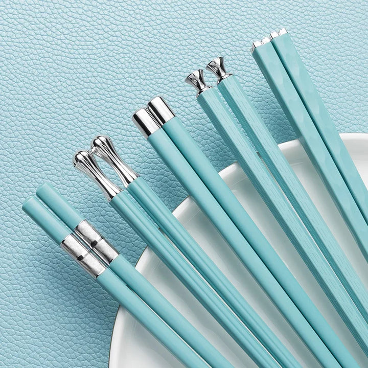 BowLift | DineLux – Luxurious Chopstick Set with Refined Designs (5 Pairs)