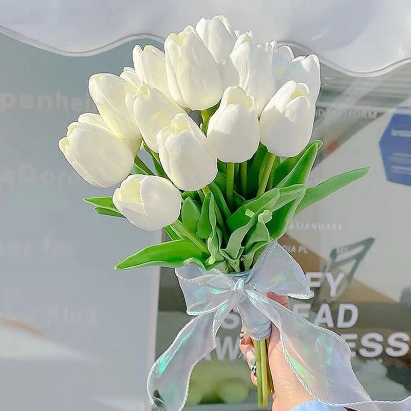 BowLift | Life-like Tulip Bouquets for Every Occasion - Alyssa
