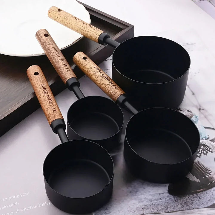 BowLift | Lyra Measuring Cups &amp; Spoon Set