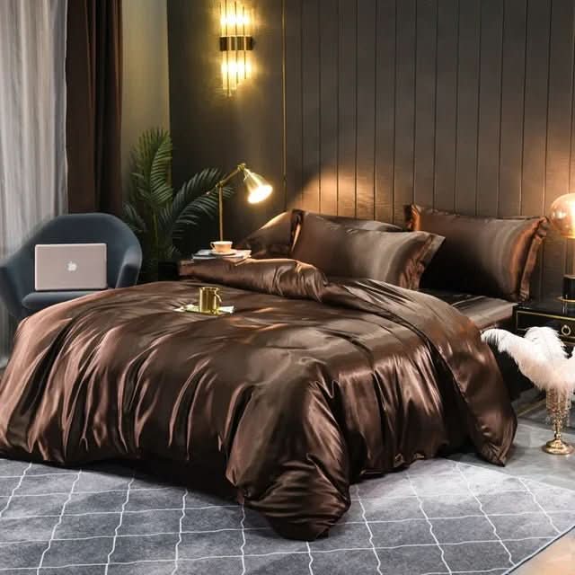 Luxurious Silk Duvet Cover for Restful Sleep