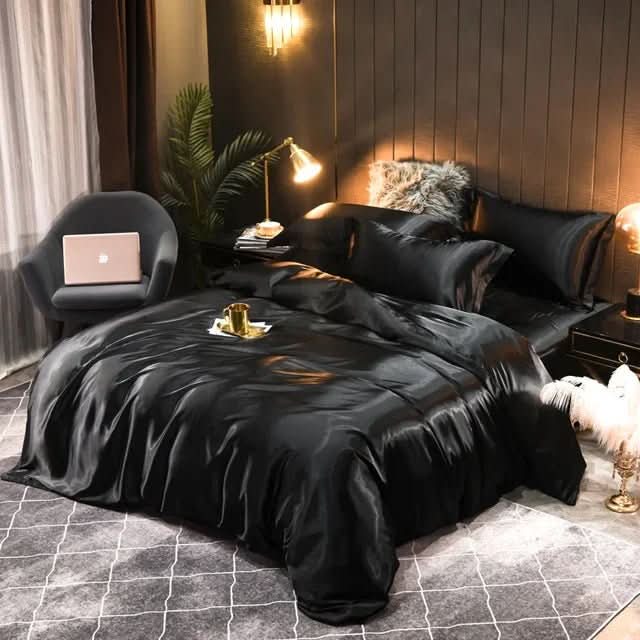 Luxurious Silk Duvet Cover for Restful Sleep