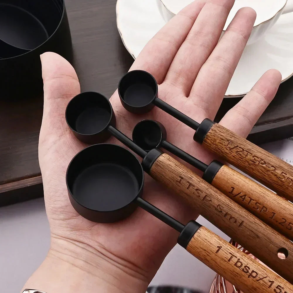 BowLift | Lyra Measuring Cups &amp; Spoon Set
