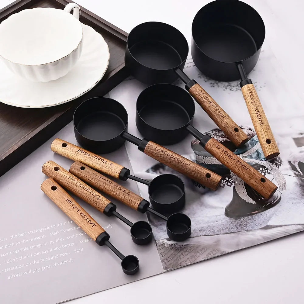 BowLift | Lyra Measuring Cups &amp; Spoon Set