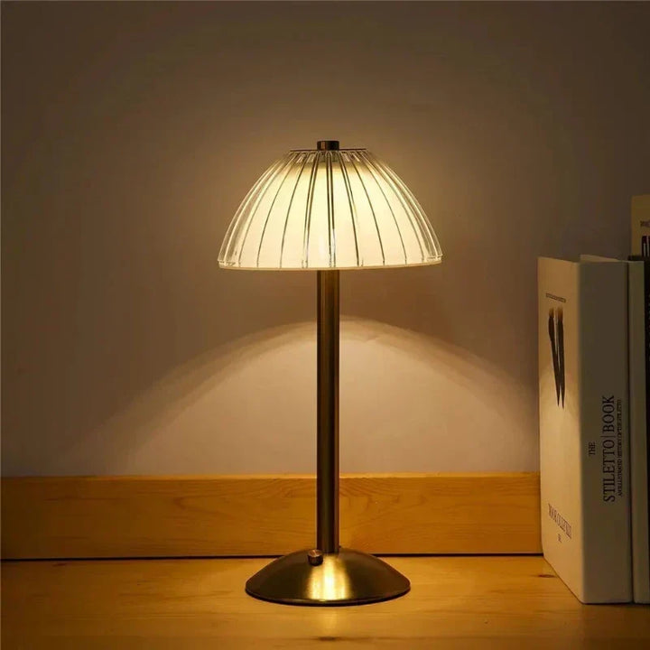 Wireless LED table lamp with three colour modes and dimming function
