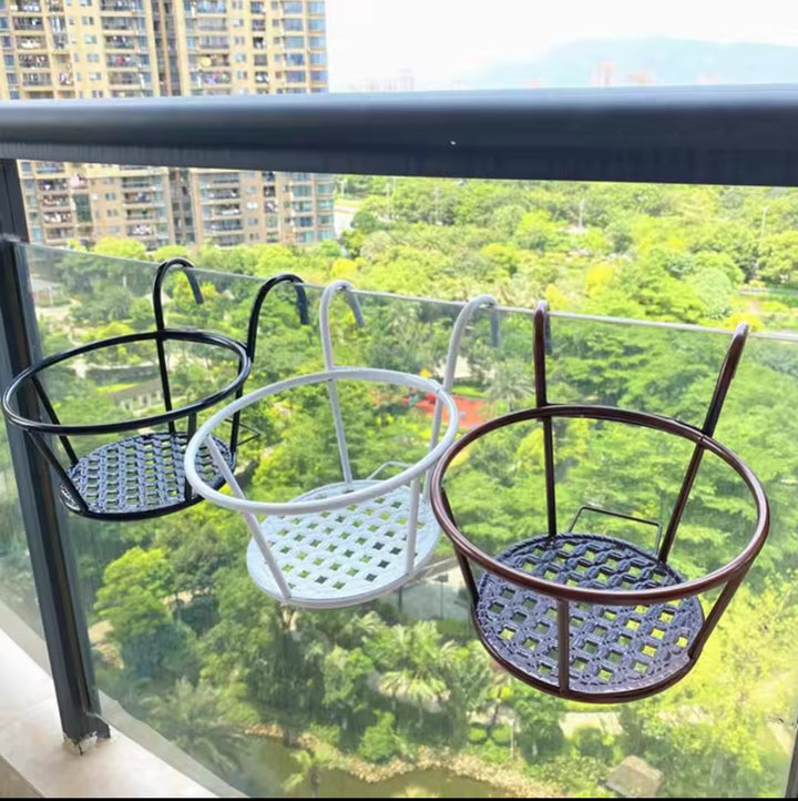 BowLift | 3Pc Over the Balcony Flower Pot Holder Black Nov