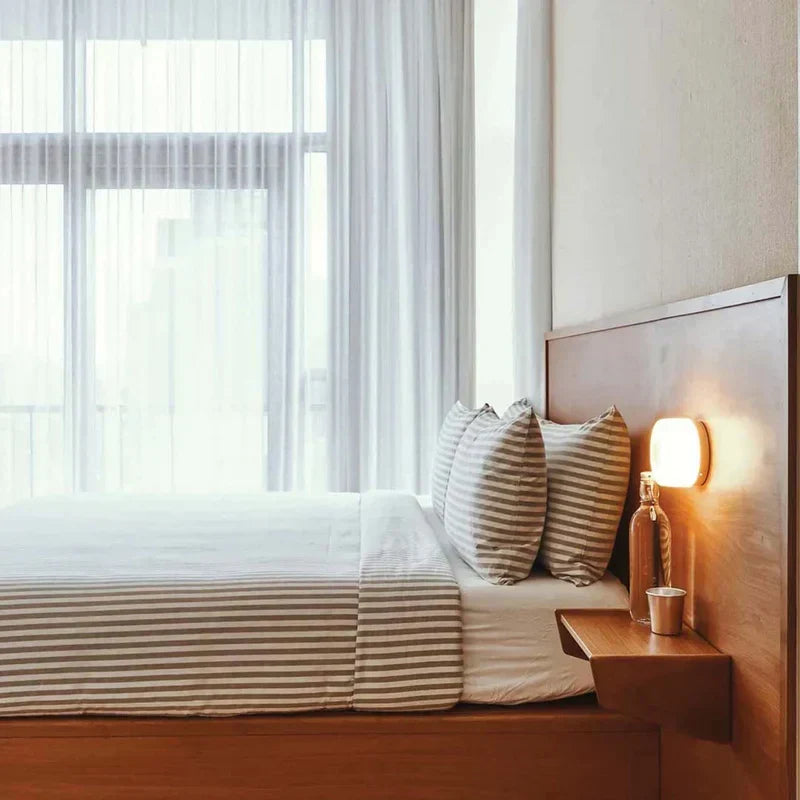 Elegant Wall Lighting with Soft Illumination and Modern Design