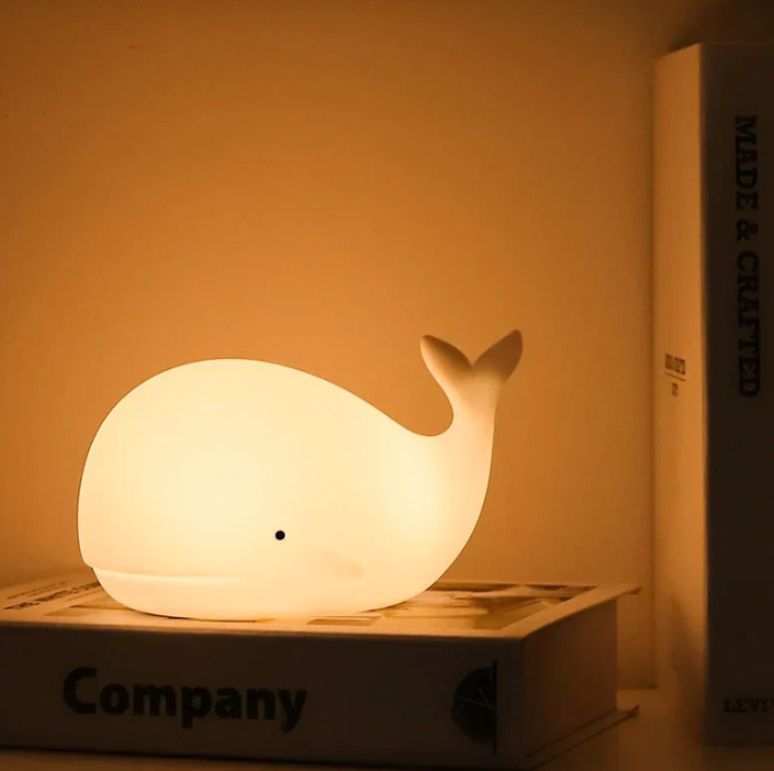 Charming colour Changing Whale Night Light