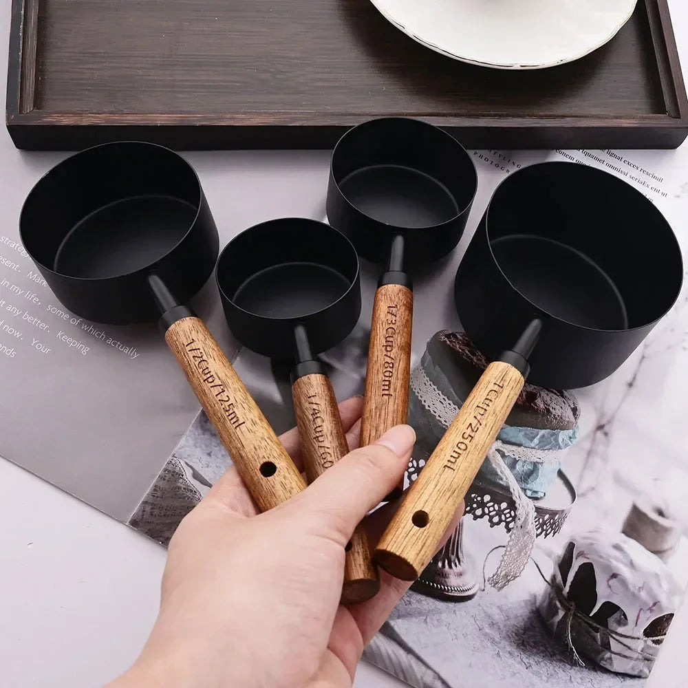 BowLift | Lyra Measuring Cups &amp; Spoon Set