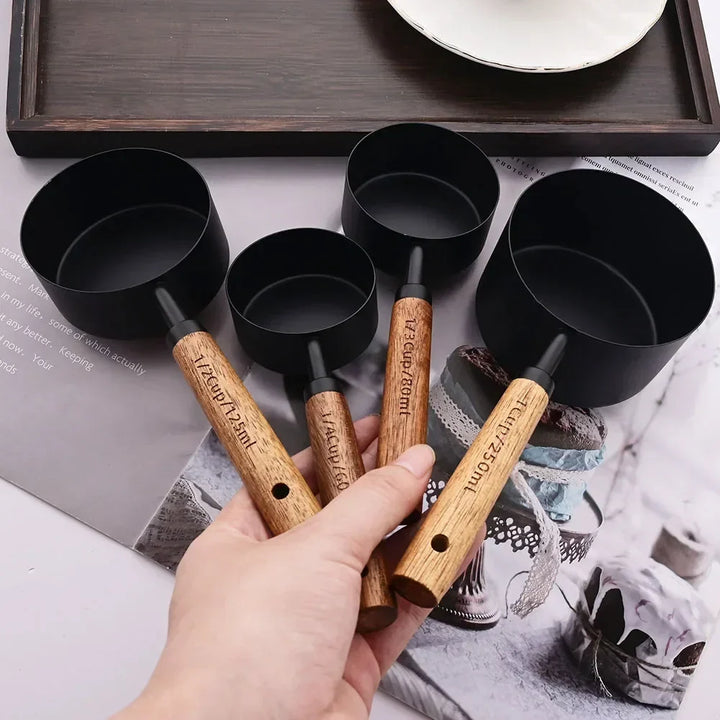 BowLift | Lyra Measuring Cups &amp; Spoon Set