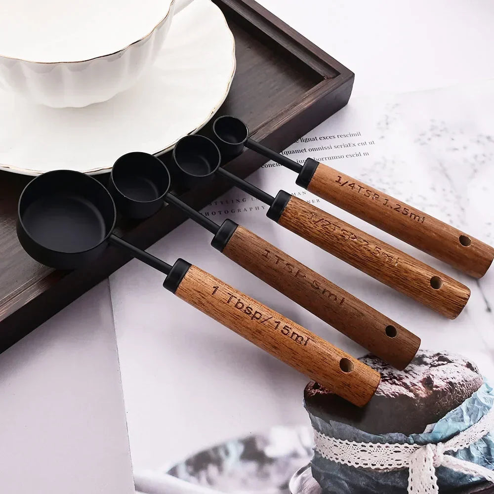 BowLift | Lyra Measuring Cups &amp; Spoon Set