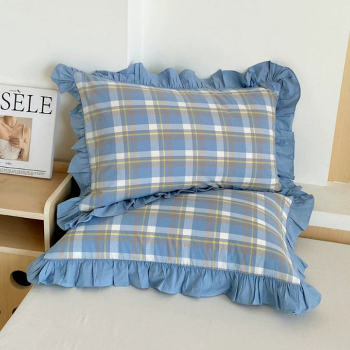 Striped Ruffled Lace Pillowcases in Multiple colours