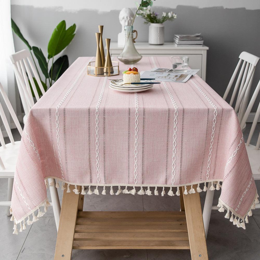 BowLift | Batillo Linen Tablecloth | Tablecloth, Indoor &amp; Outdoor