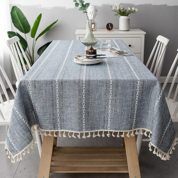 BowLift | Batillo Linen Tablecloth | Tablecloth, Indoor &amp; Outdoor