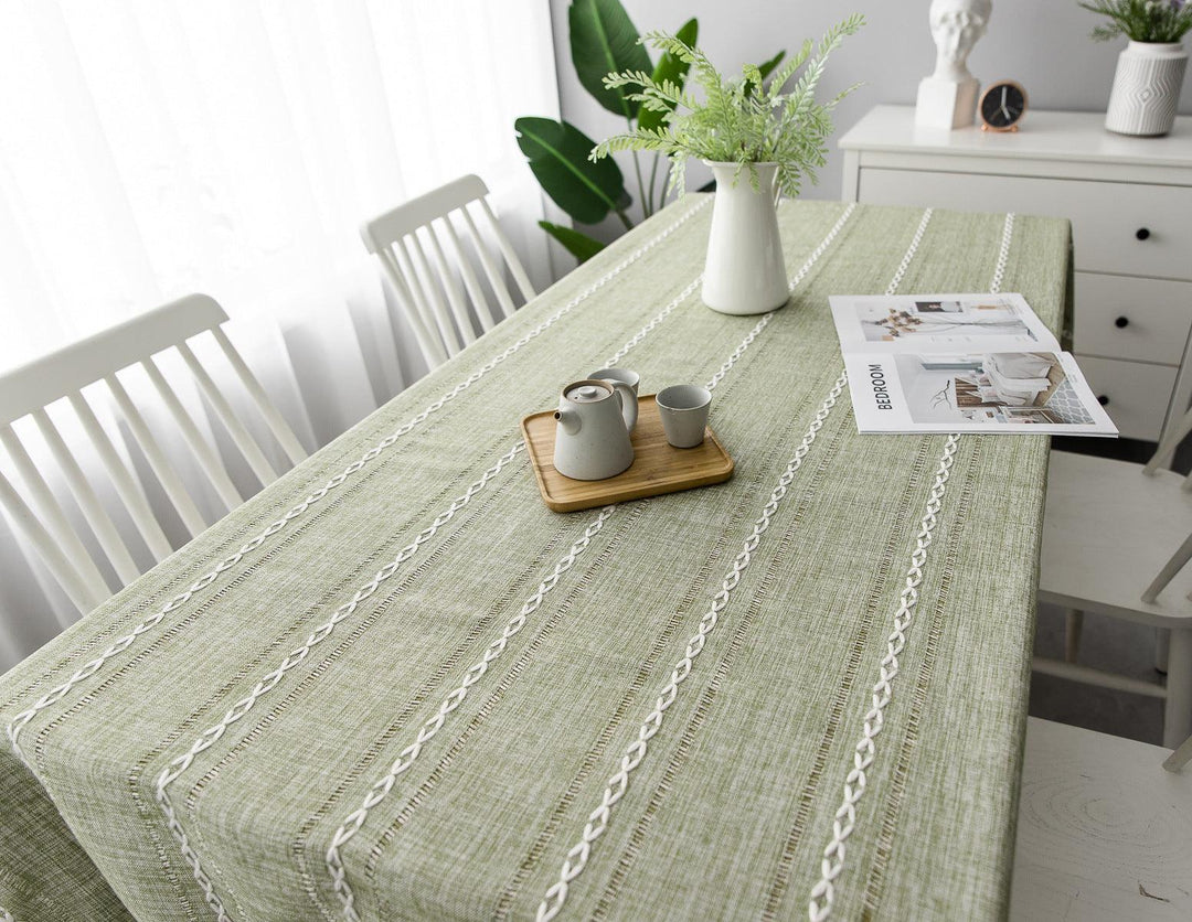 BowLift | Batillo Linen Tablecloth | Tablecloth, Indoor &amp; Outdoor